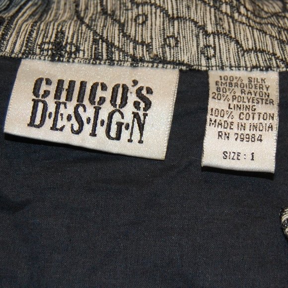 CHICOS DESIGN 100% Silk Black/Grey Patterned Jacket Size 1 - Picture 6 of 6